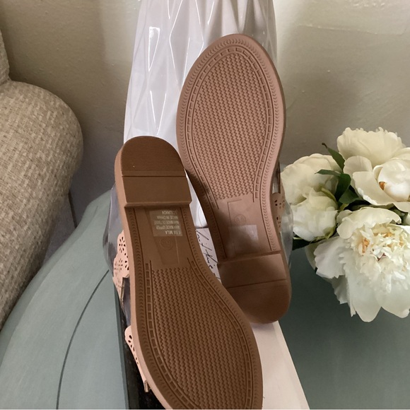 Kensie Mila Slide Sandal Size 6 1/2 - Picture 9 of 9